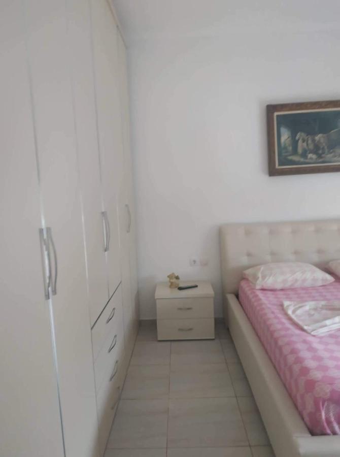 View Apartment Лукове Экстерьер фото